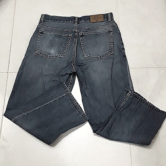 Old Navy Regular Blue Jeans - Picture 4 of 8